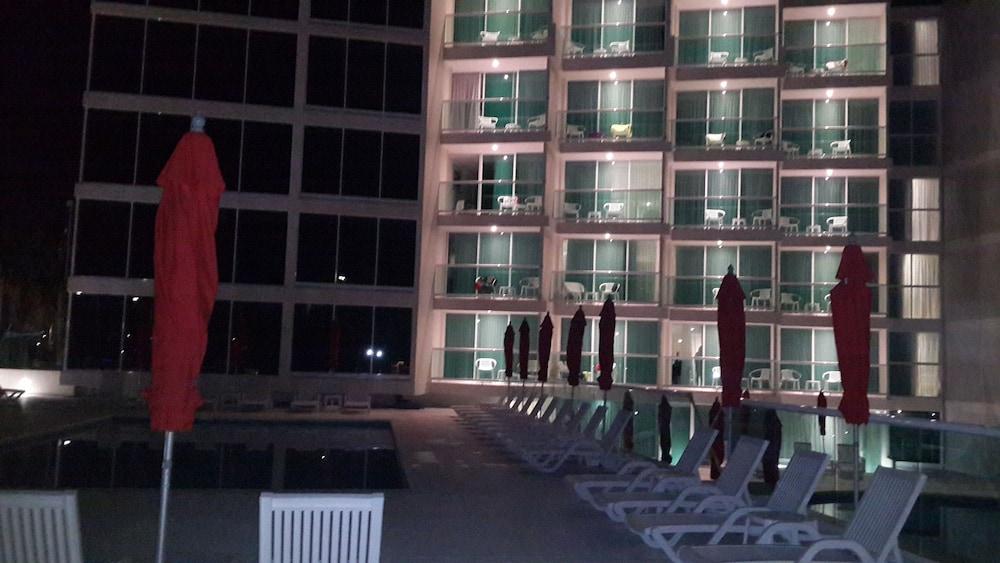 We Hotel Acapulco Luaran gambar