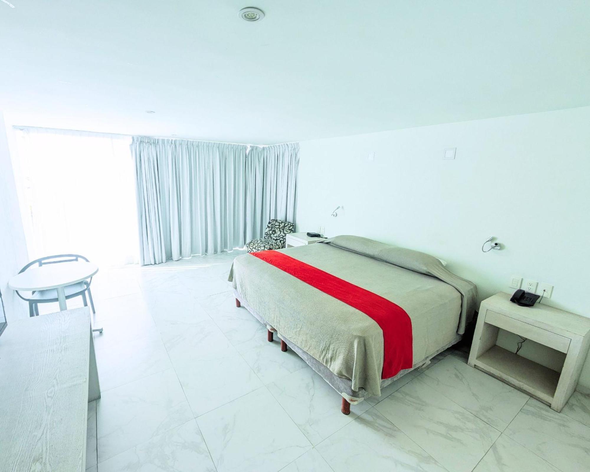 We Hotel Acapulco Luaran gambar