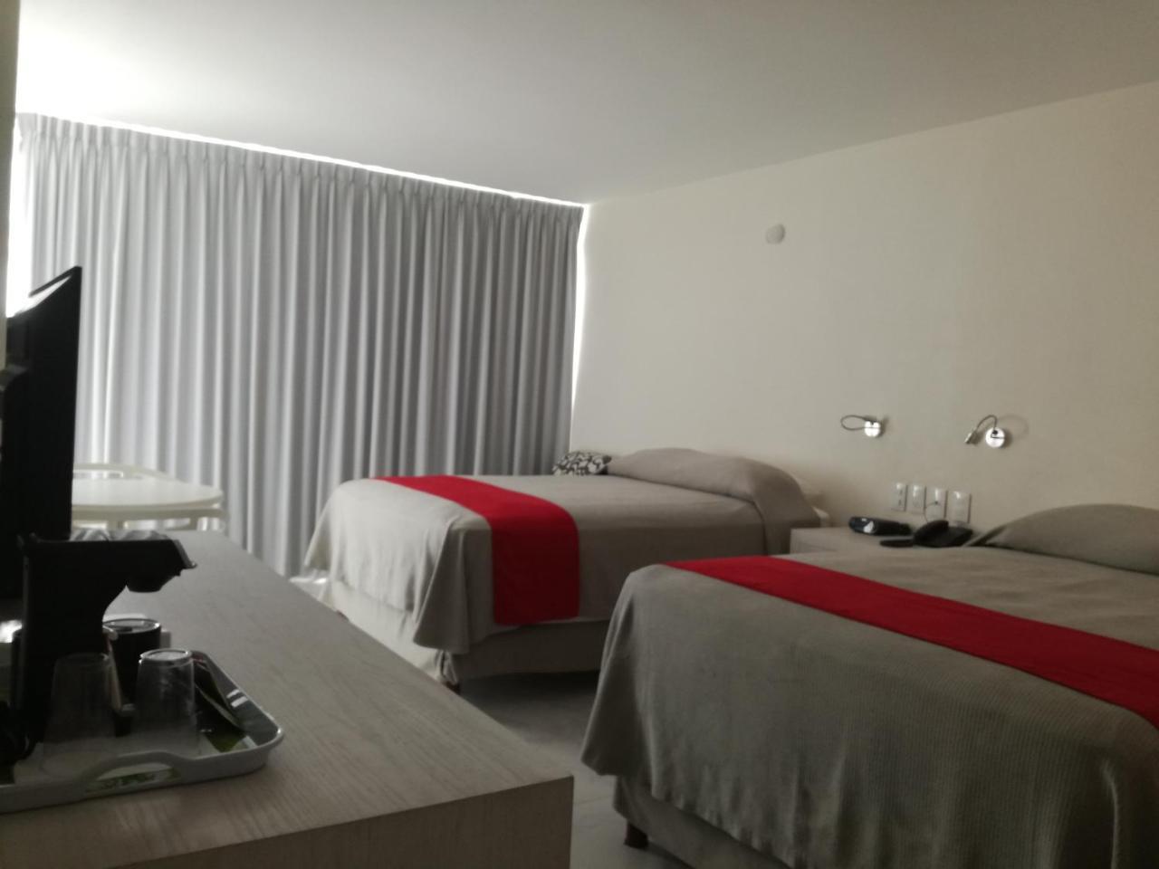 We Hotel Acapulco Luaran gambar
